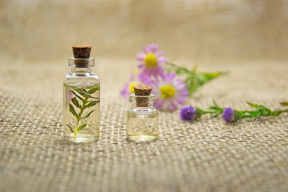 thyme essential oil